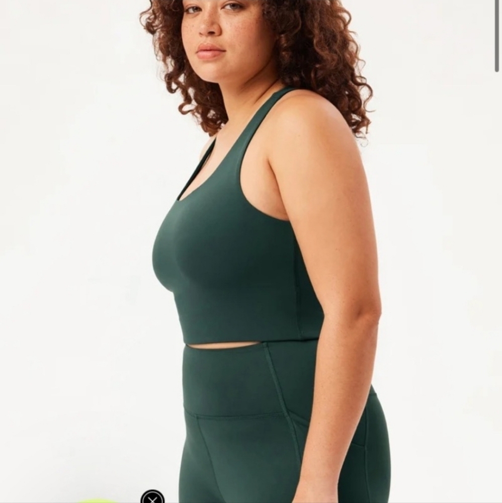 girlfriend collective Paloma Sports Bra in Green